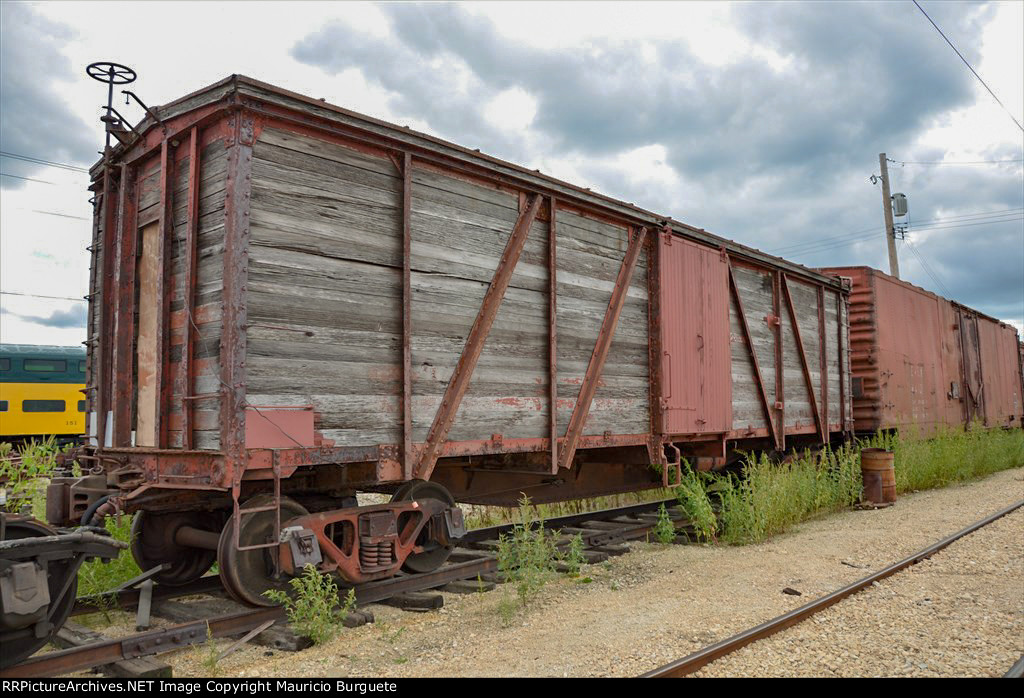 Wisconsin Central Railroad Wood Box Car
